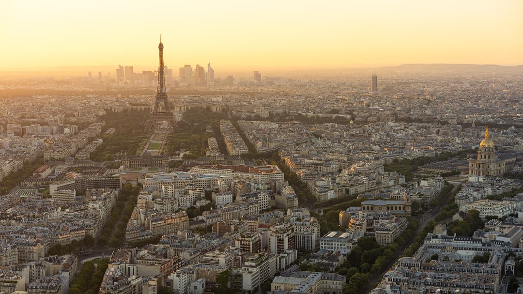 Paris – Stadtansicht im weichen Abendlicht